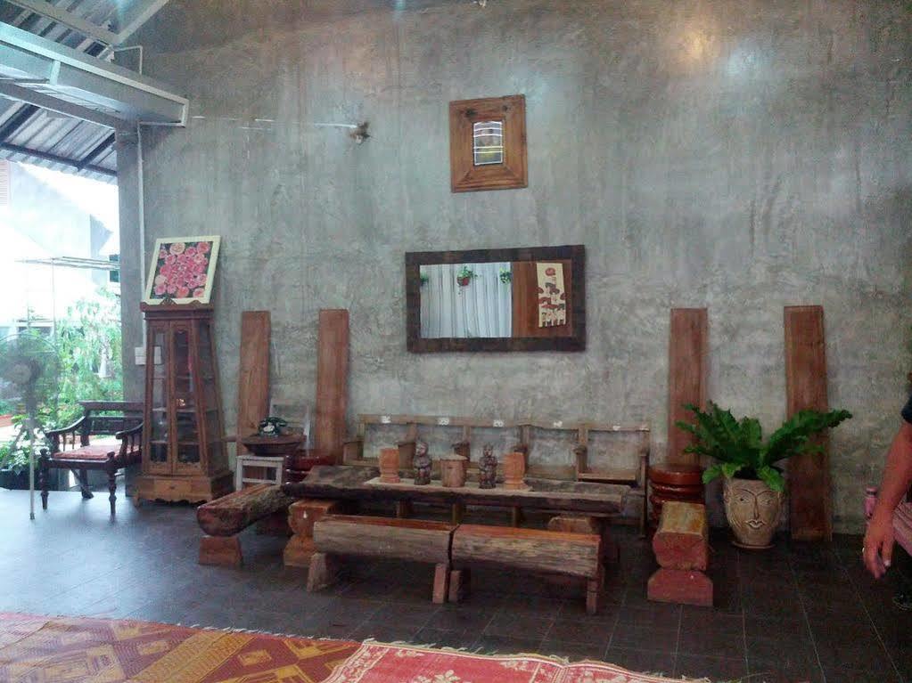 Zan Pla Nade Guesthouse Chiang Rai Exteriör bild